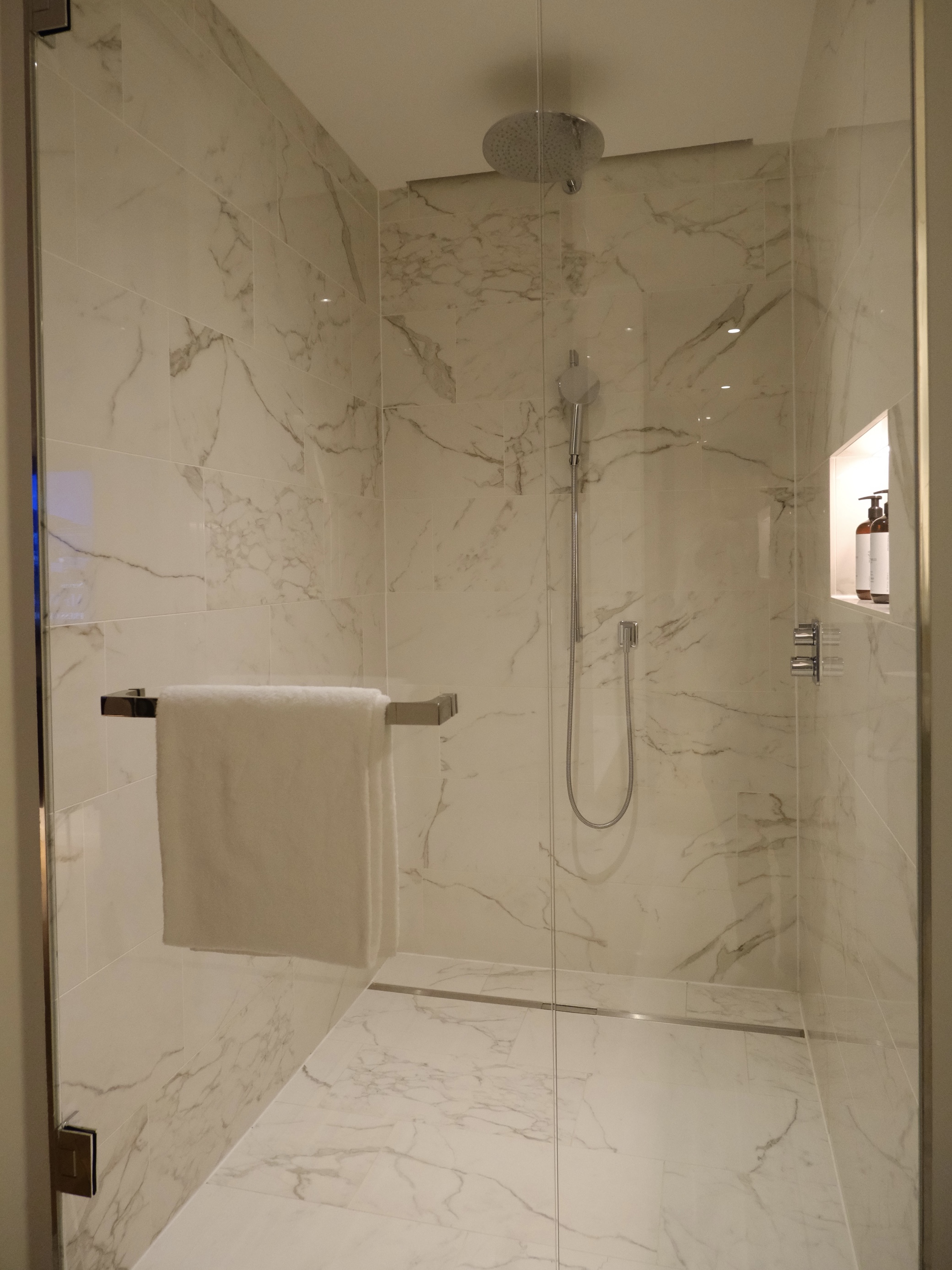 walk-in shower