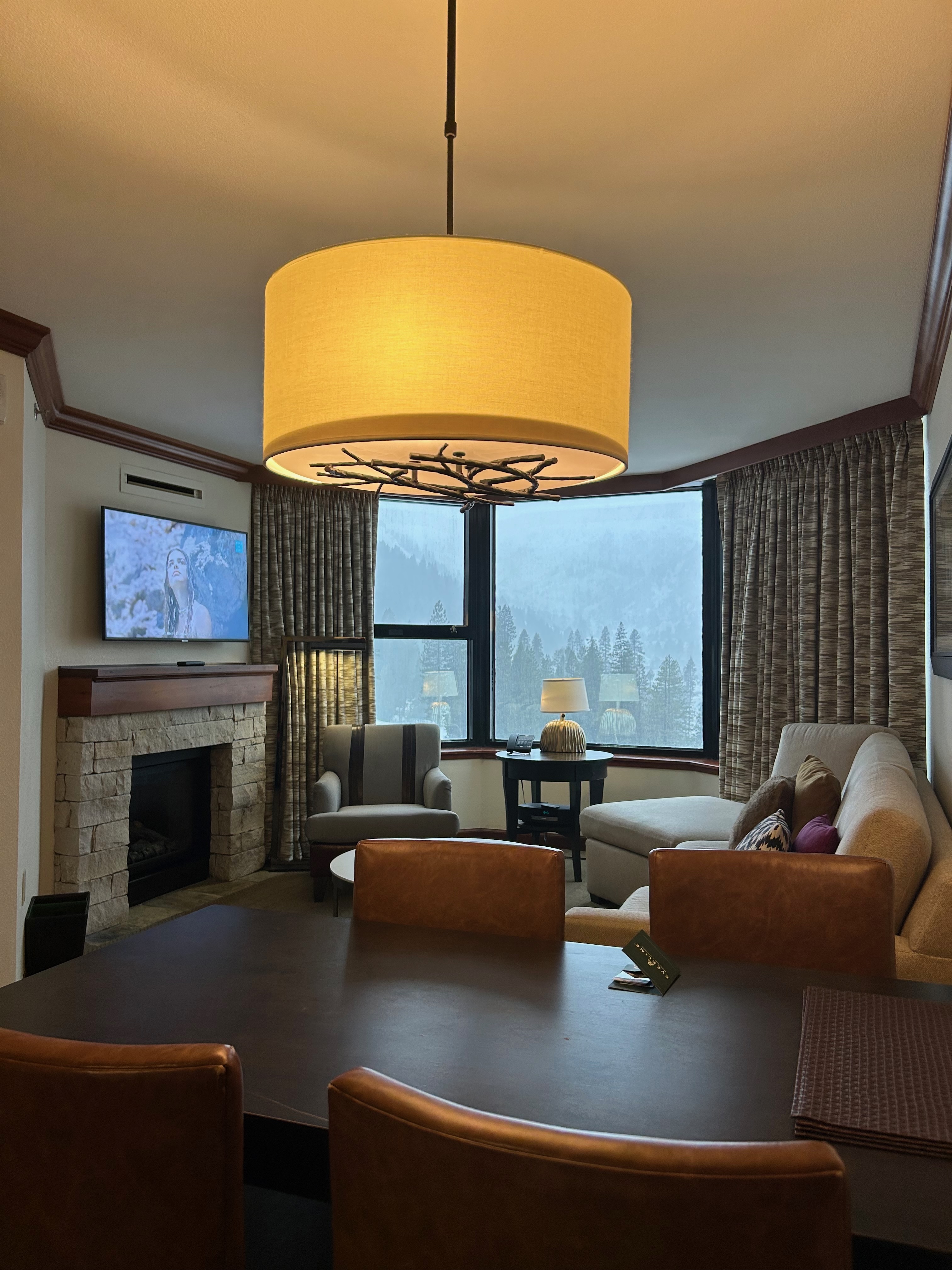 Fireplace Suite Living Room