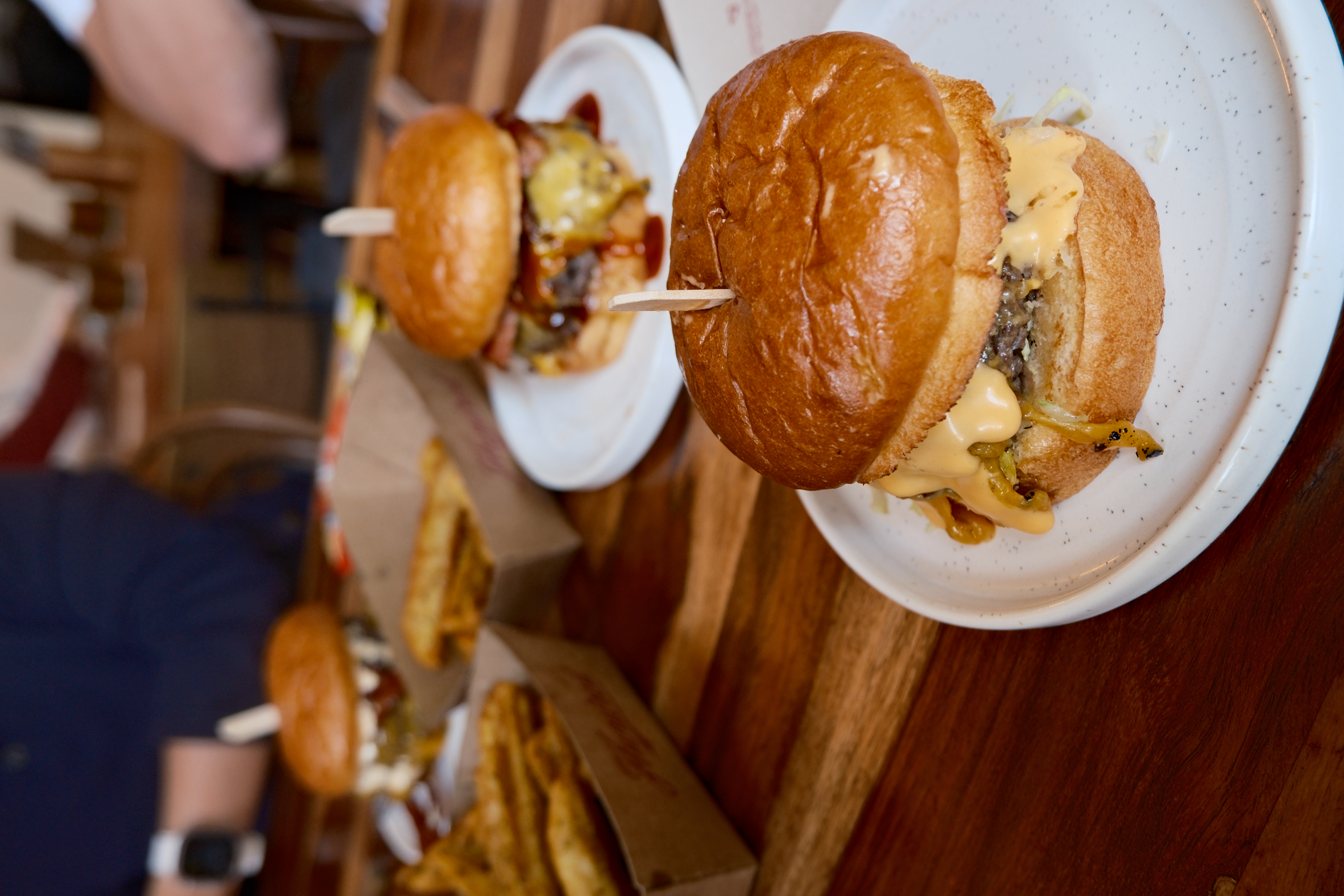 Hundred Burgers
