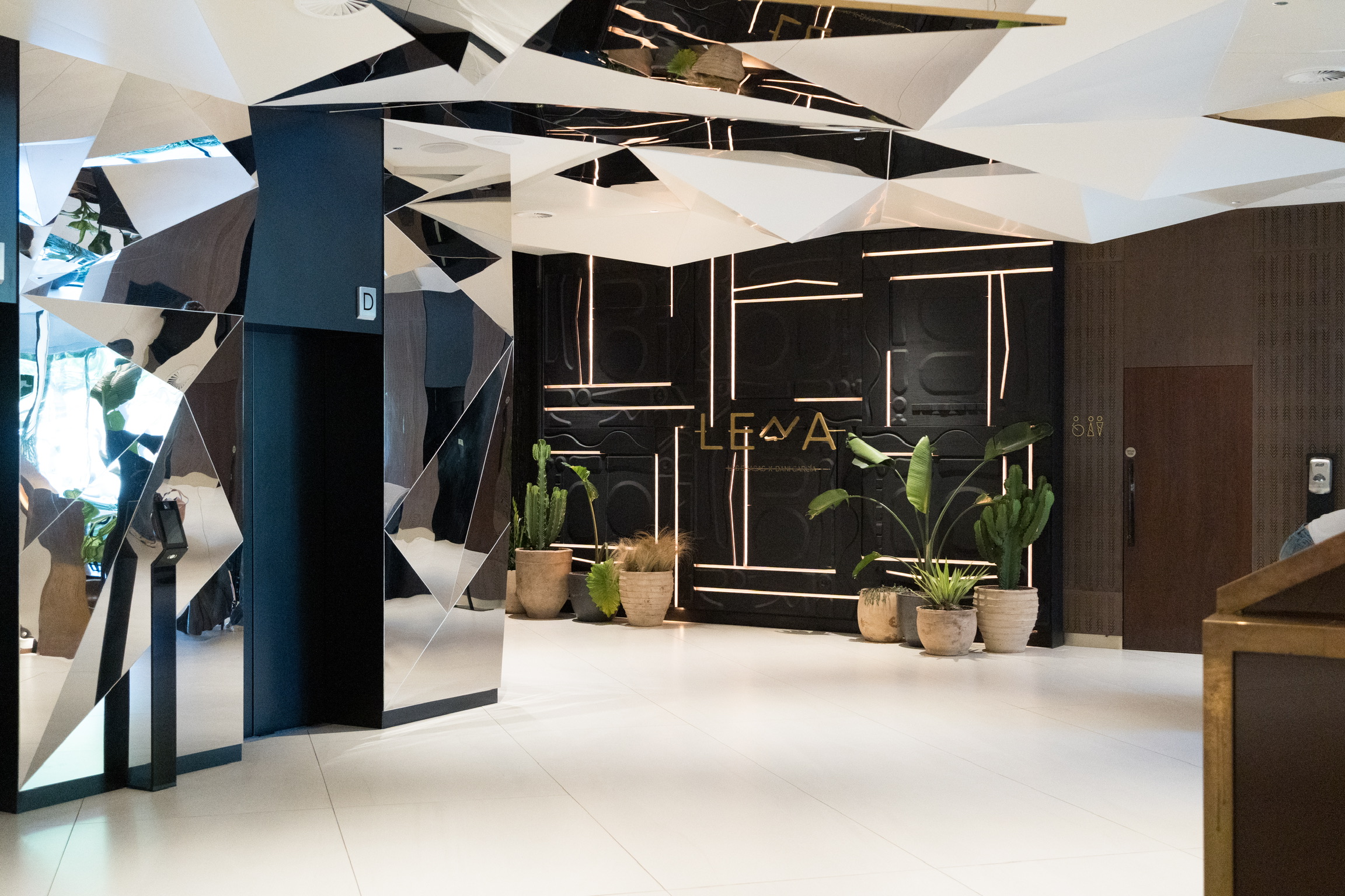 Grand Hyatt Barcelona's Lobby