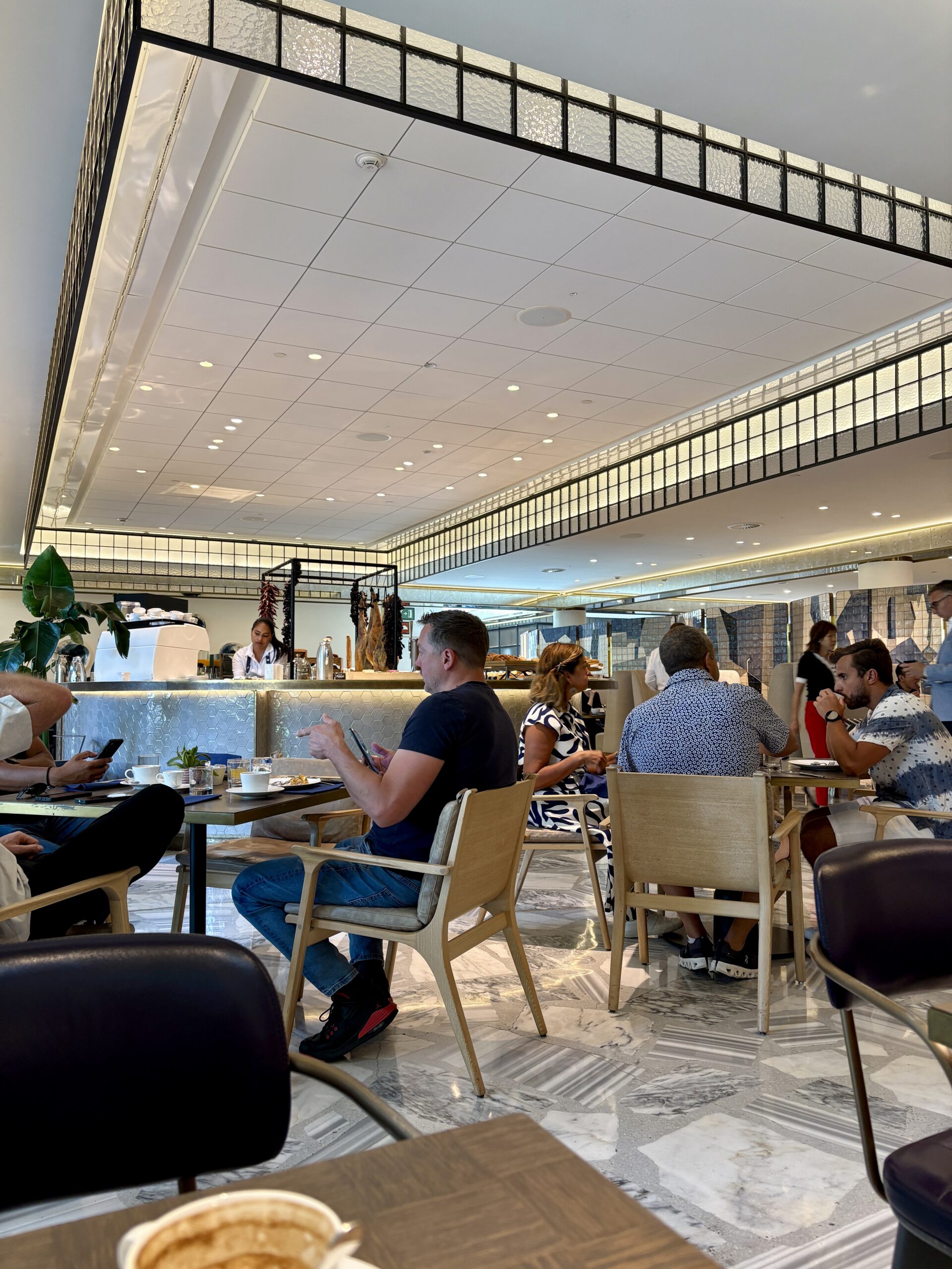 Breakfast Seating Area