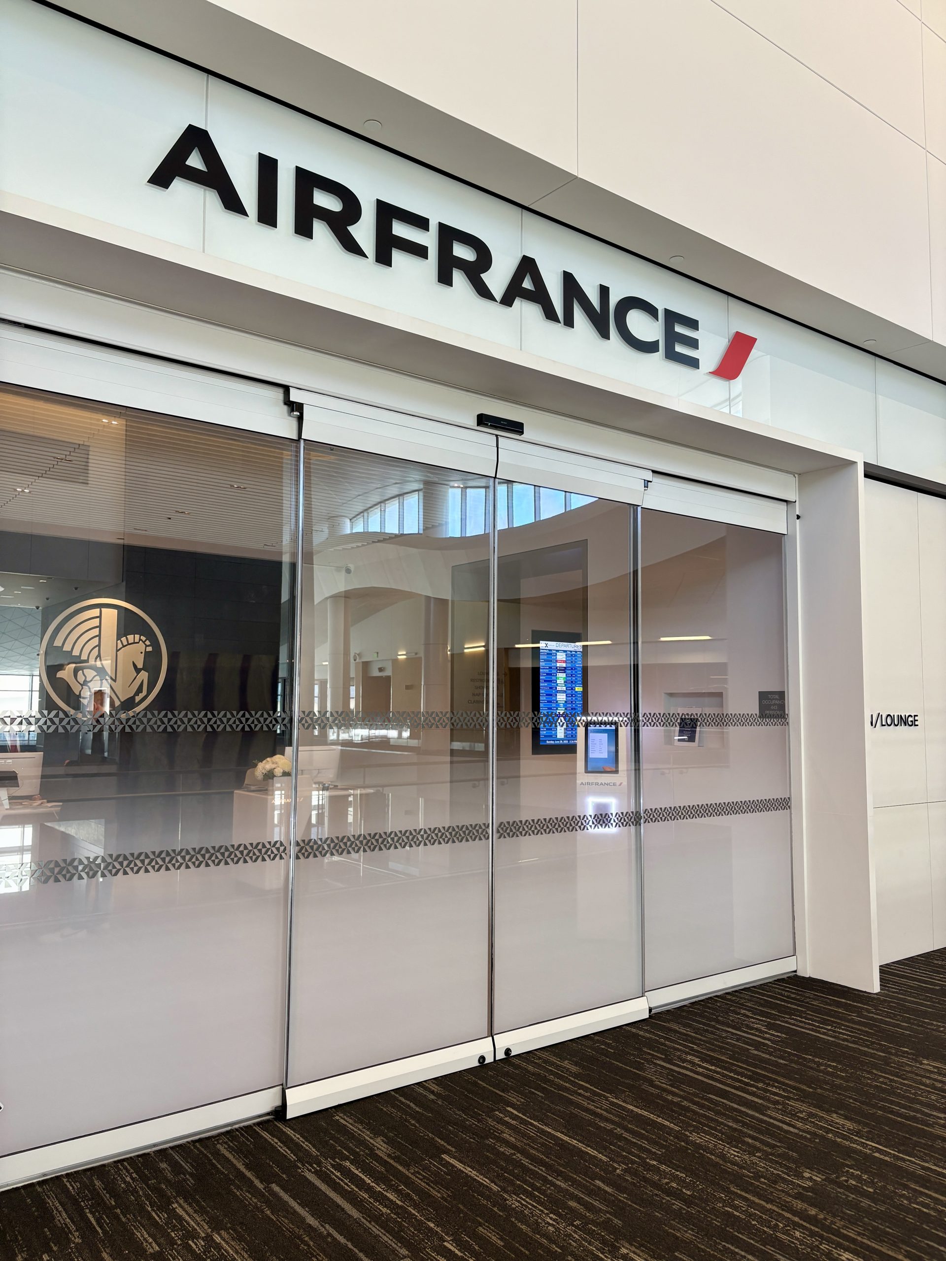 LAX Air France lounge gate