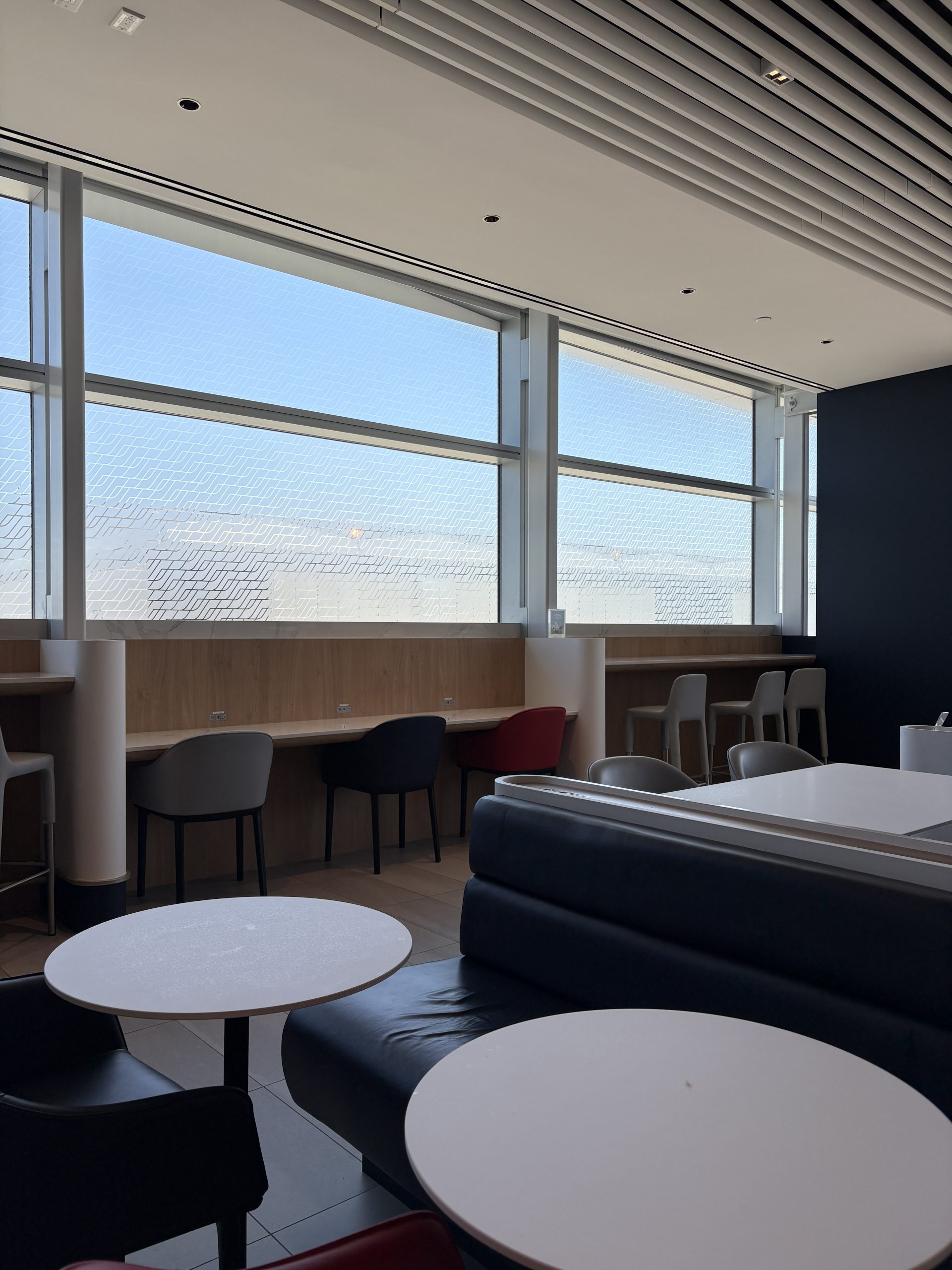 LAX Air France lounge interior