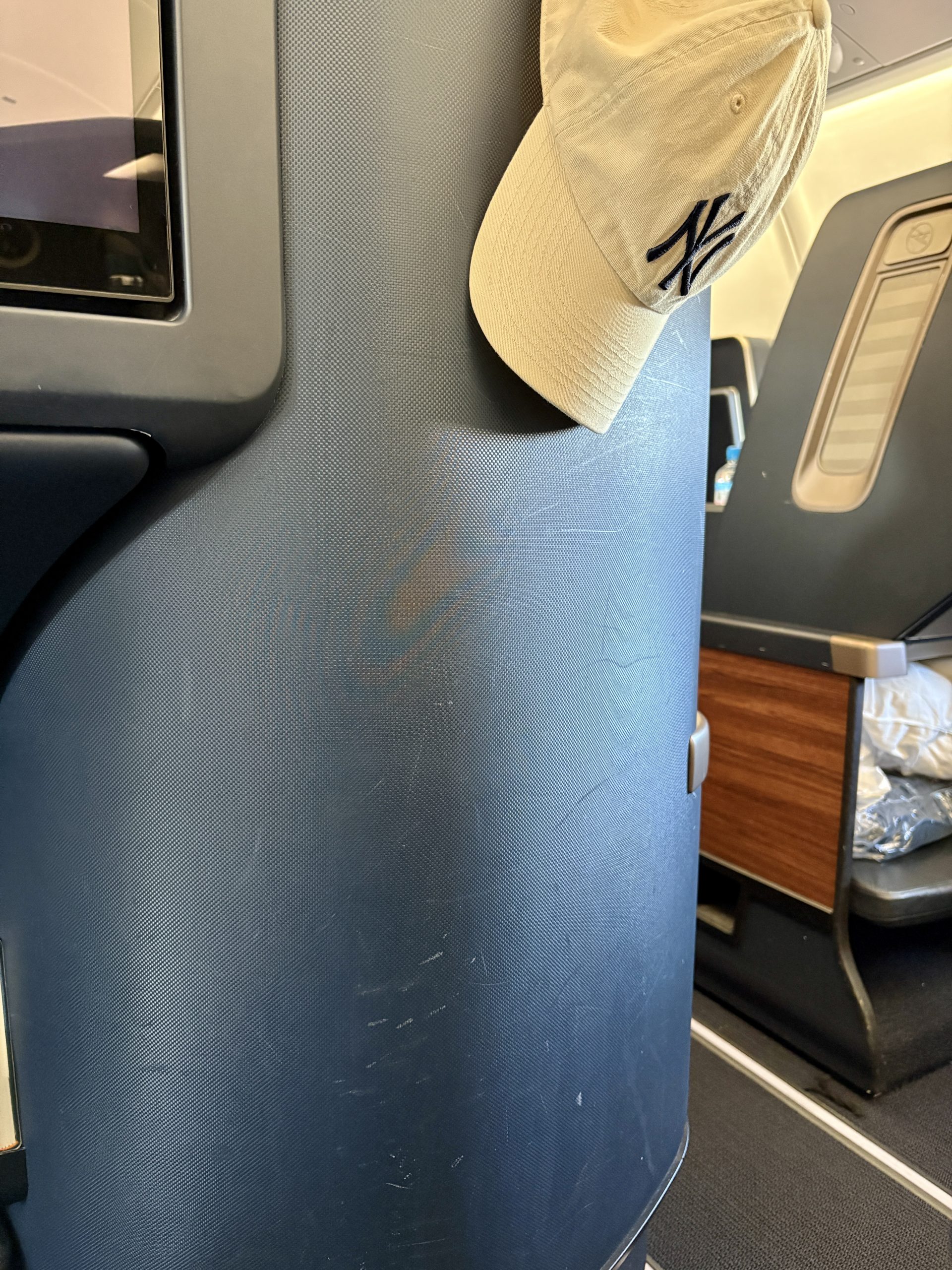 Minor wear on seat surface
