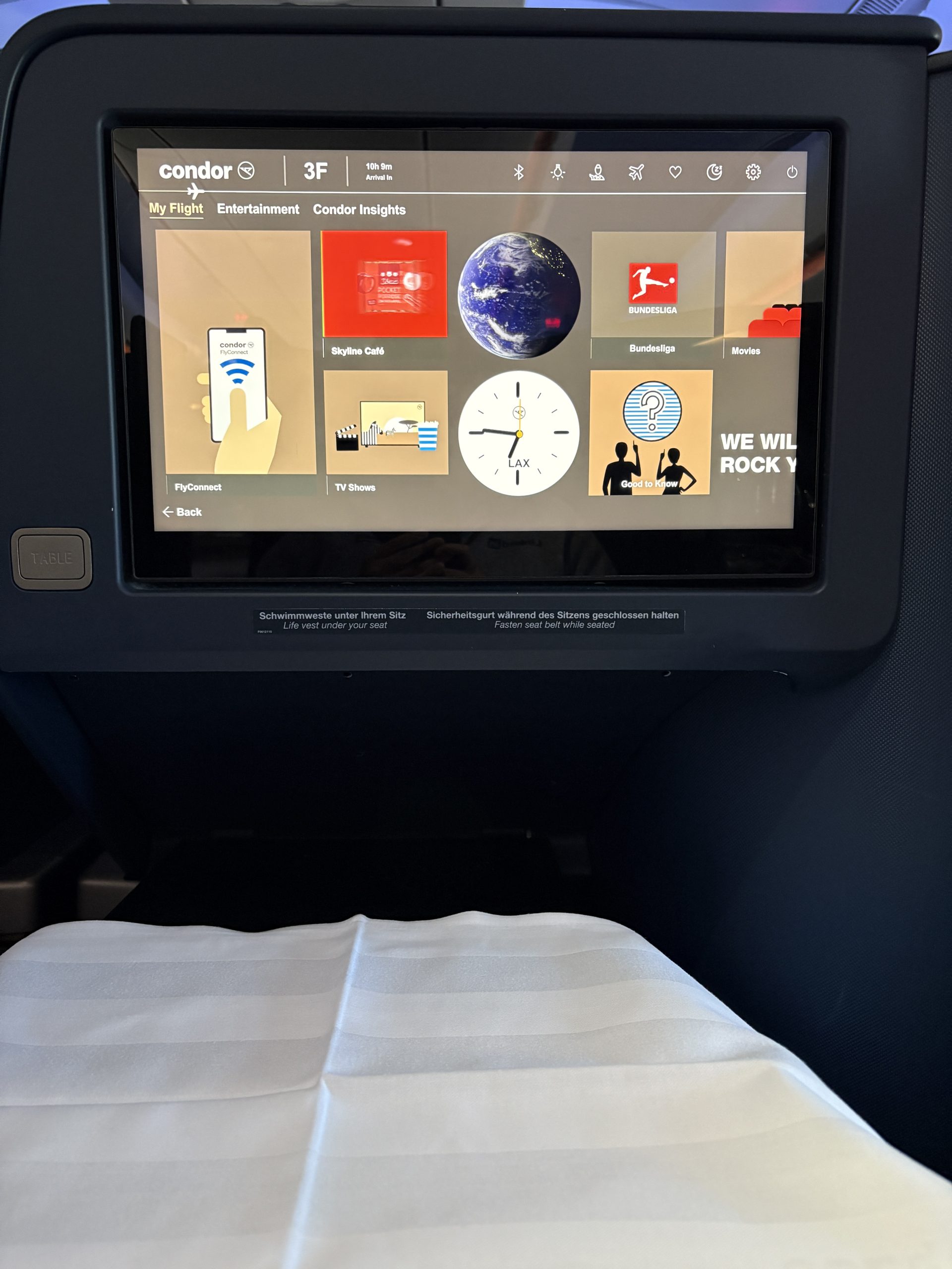 Tray table fully extended