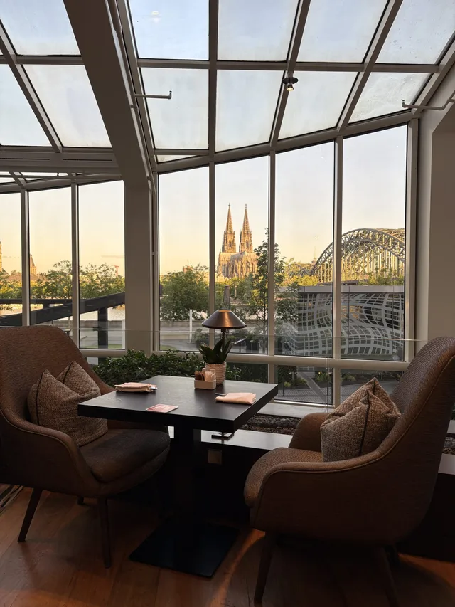 Incredible breakfast view of the Cologne cathedral at Hyatt Regency Cologne