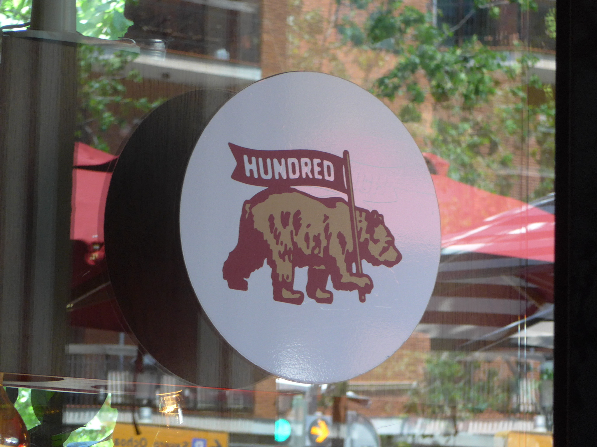 Hundred Burger