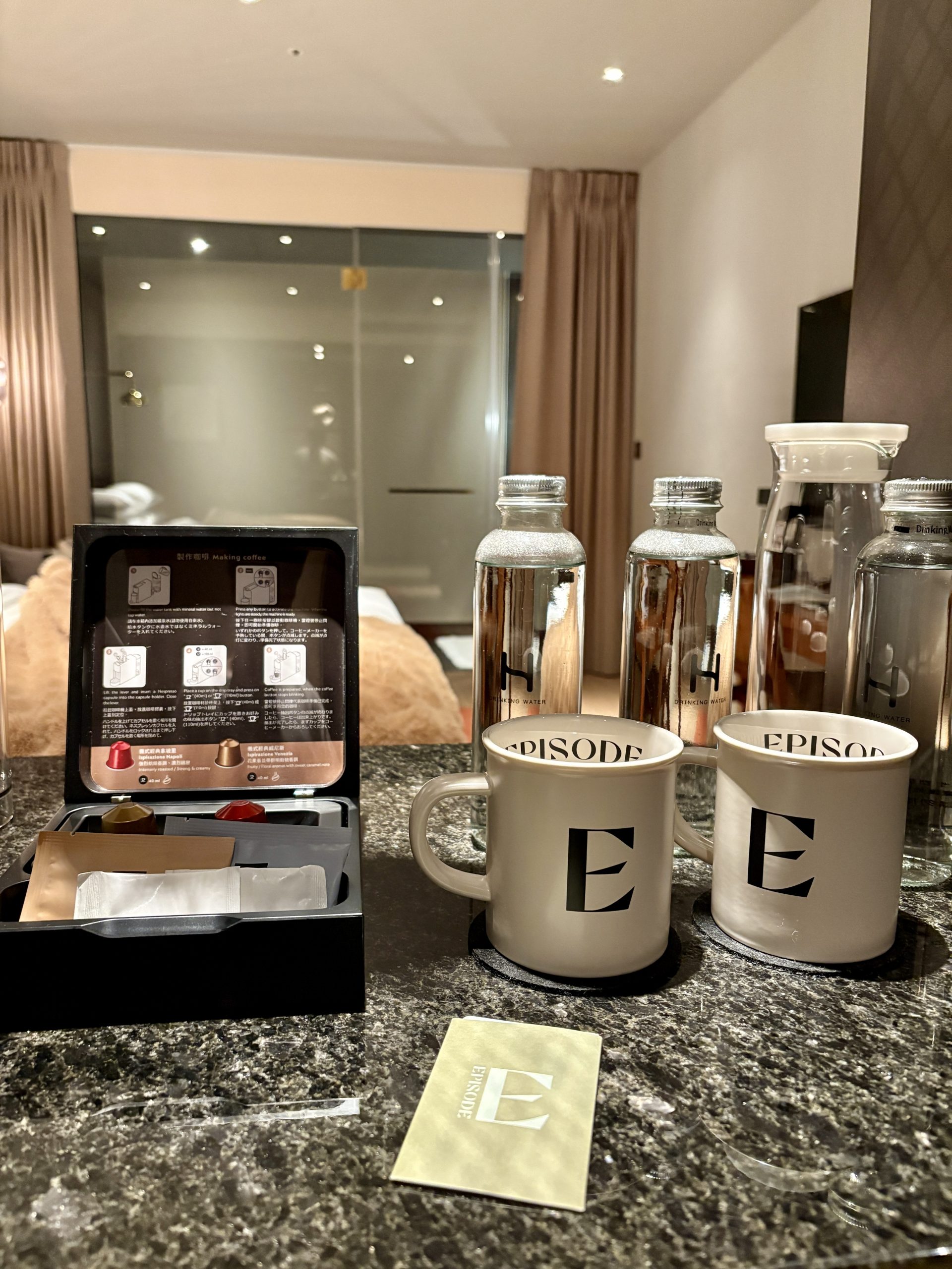 Episode Da'an hotel room coffee station