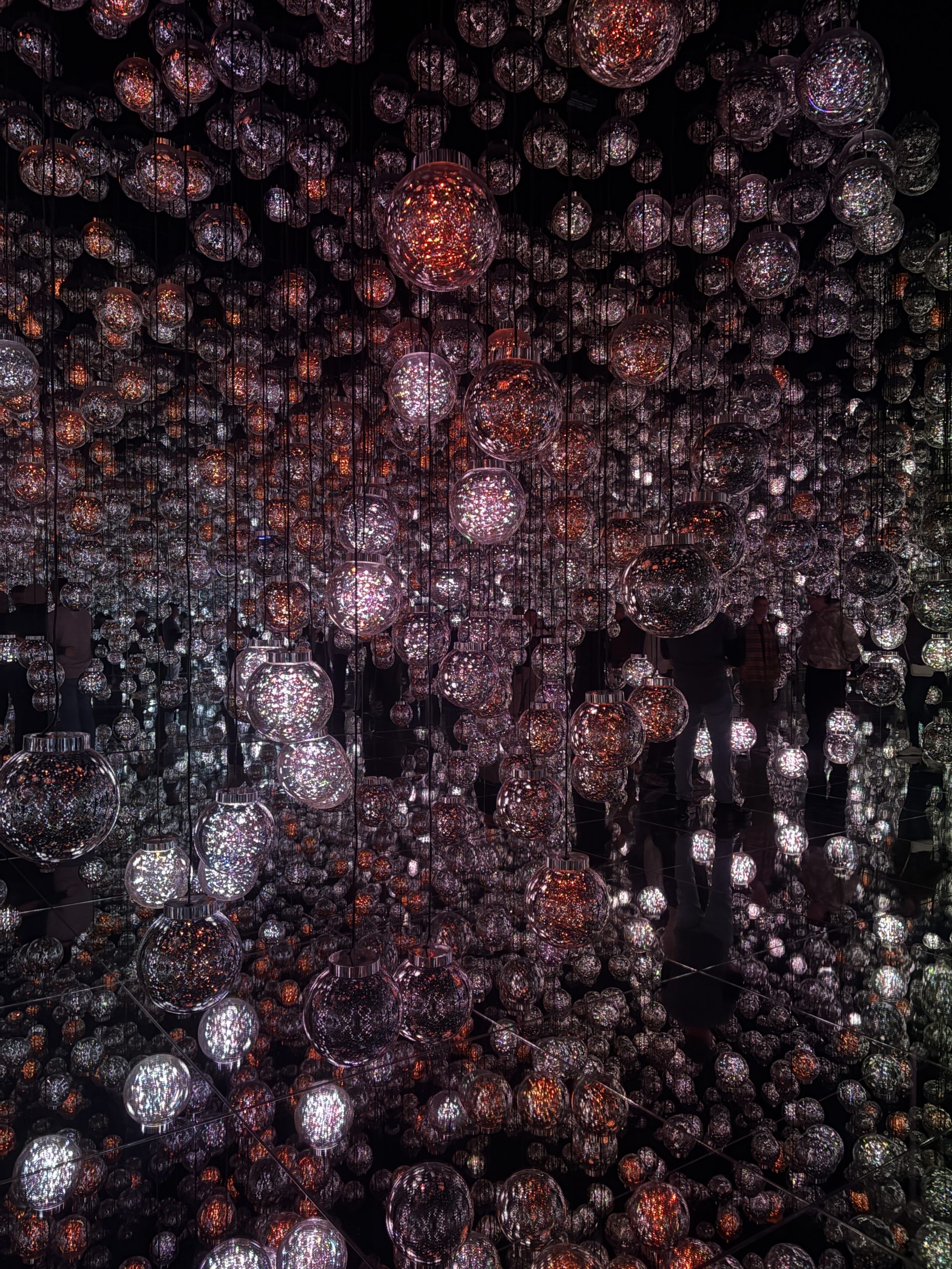 teamLab Borderless