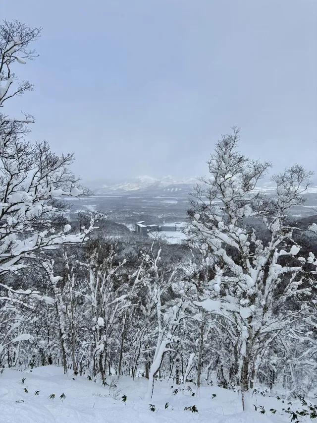 White out mountain at Niseko overlooking Park Hyatt Niseko