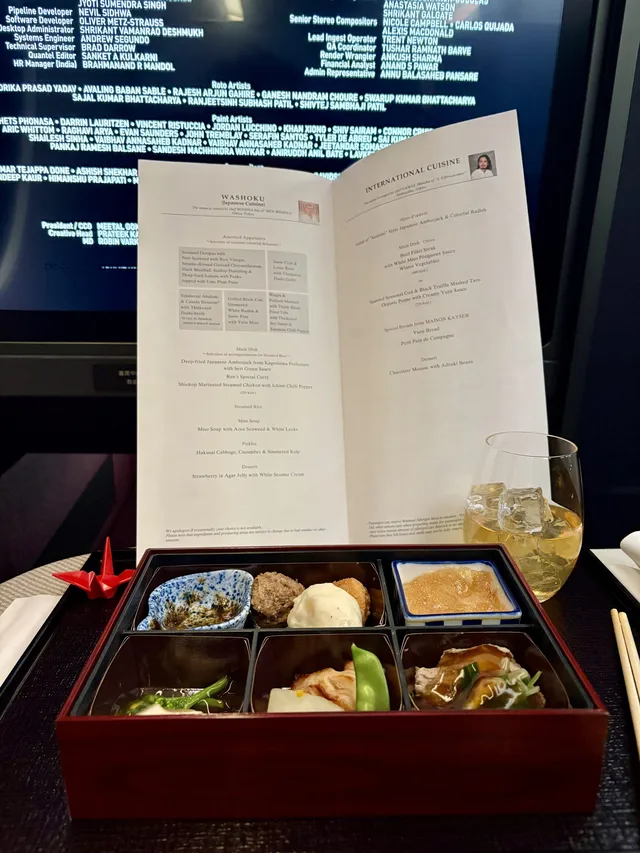 Delicious traditional Japanese cuisine and whisky on JAL business class flight