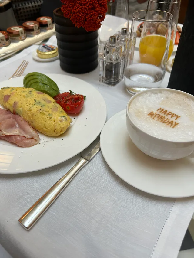 Breakfast spread