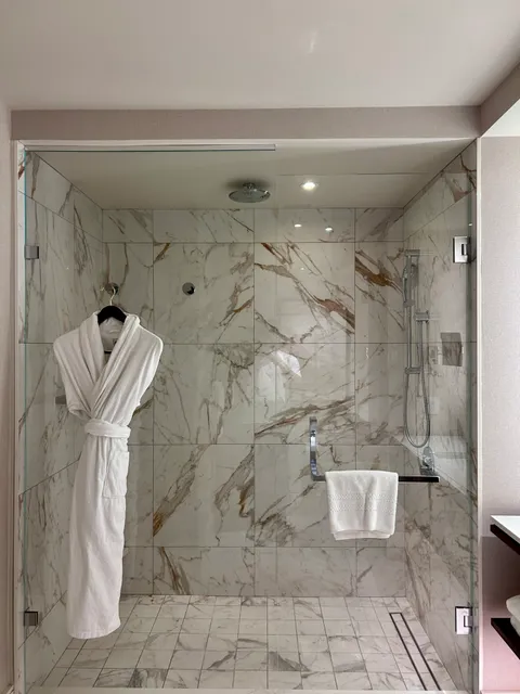 Park Hyatt Toronto Walk In Shower Yorkville
