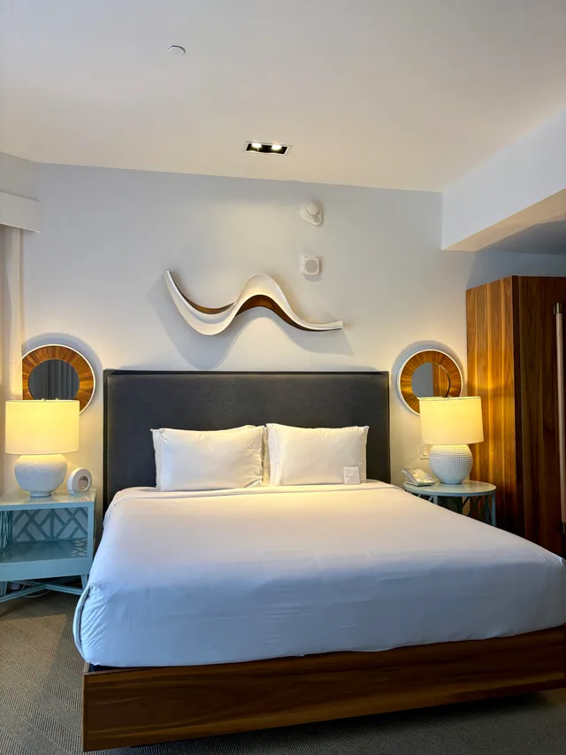 Hotel room - King bed