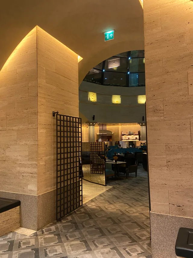 Park Hyatt Milano first floor