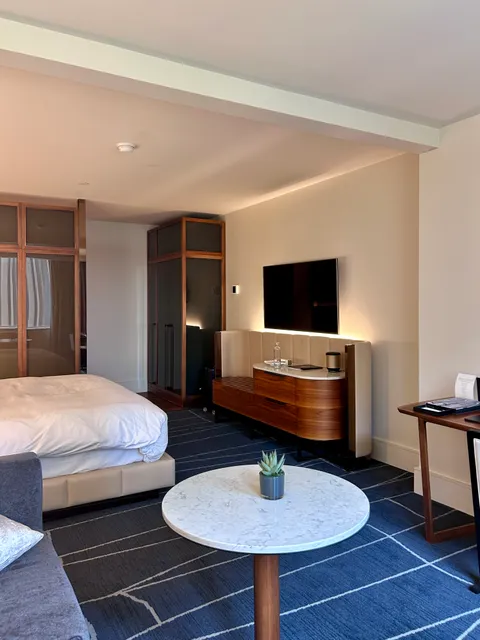 Park Hyatt Toronto King Deluxe Room From Seating Area Yorkville