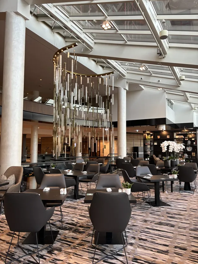 Luxurious dinning hall on the mezzanine level