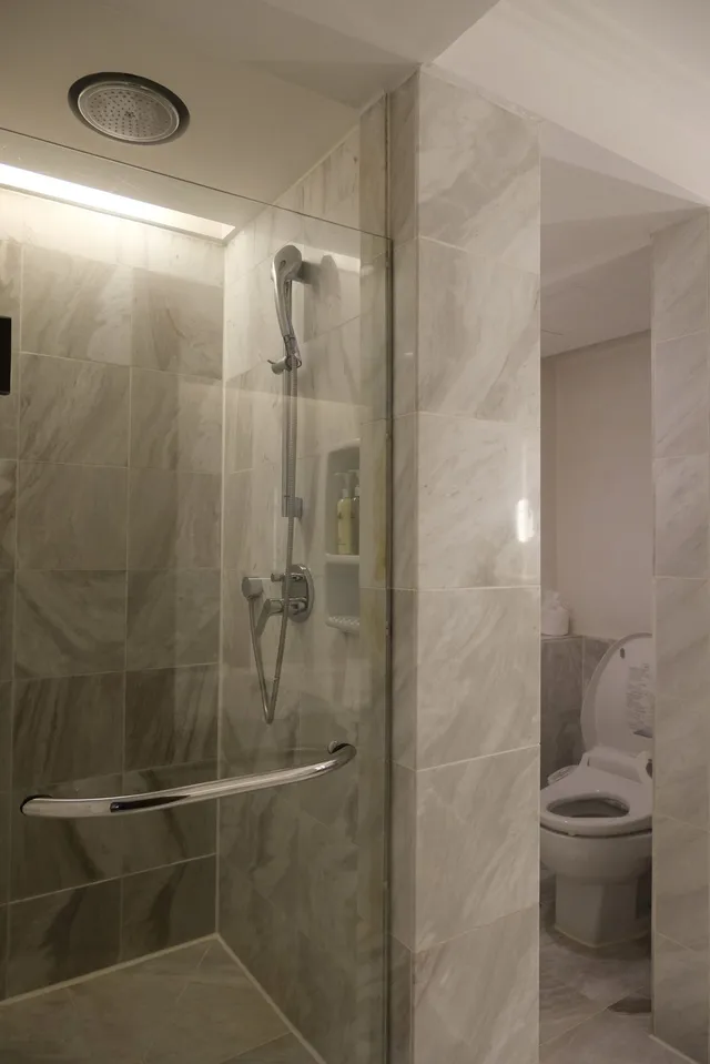 Spacious bathroom with separate shower room & toilet closet