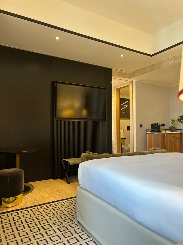 Park Hyatt Milano hotel room